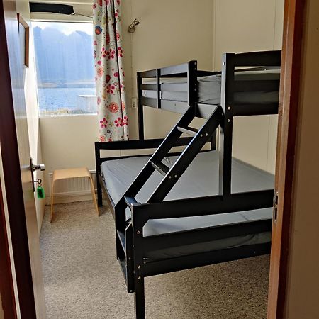 Solbrekka Guesthouse Mjoifjorthur Ngoại thất bức ảnh